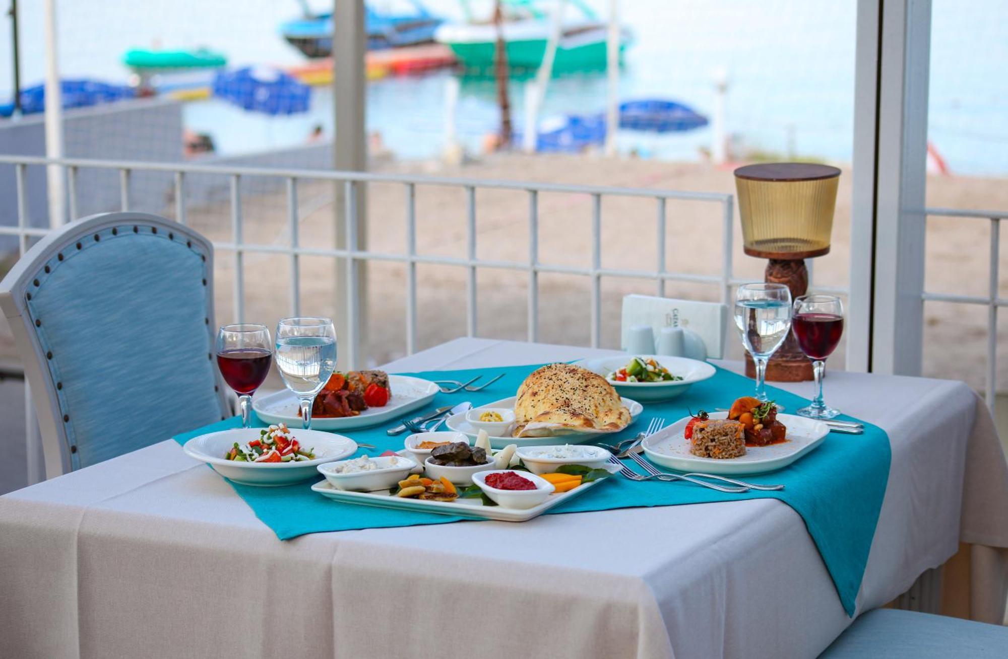 Catamaran Quality Times Hotell Kemer Exteriör bild