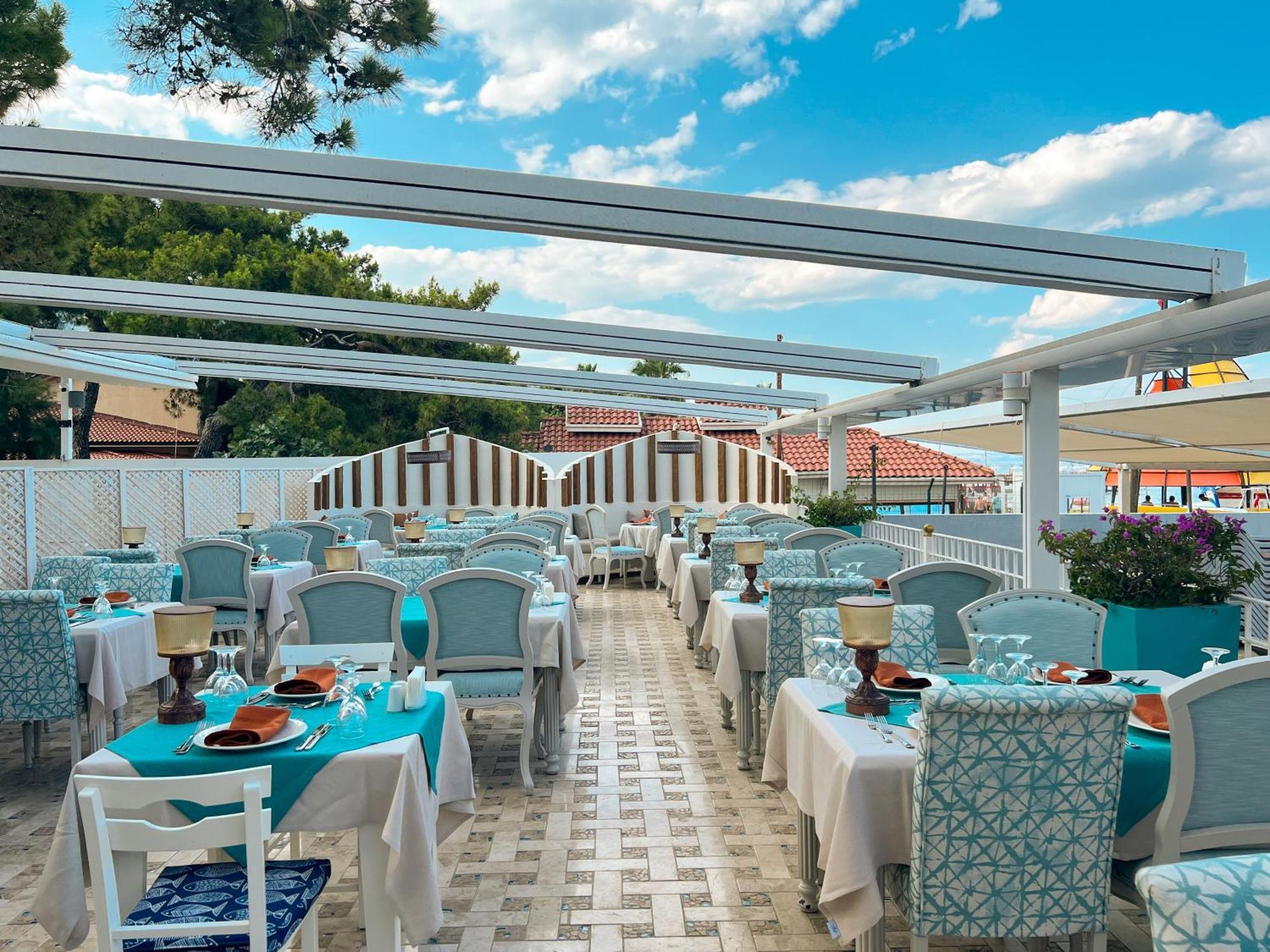 Catamaran Quality Times Hotell Kemer Exteriör bild